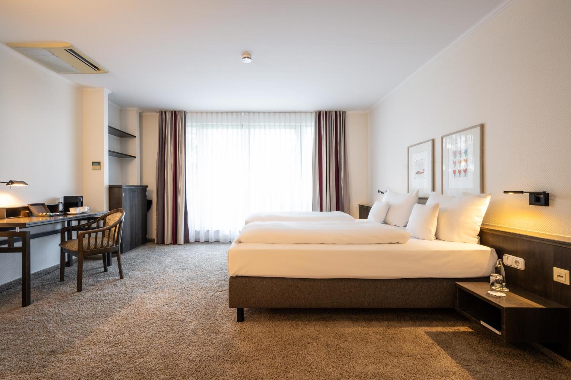 Hotel Herzogspark Herzogenaurach Eksteriør bilde