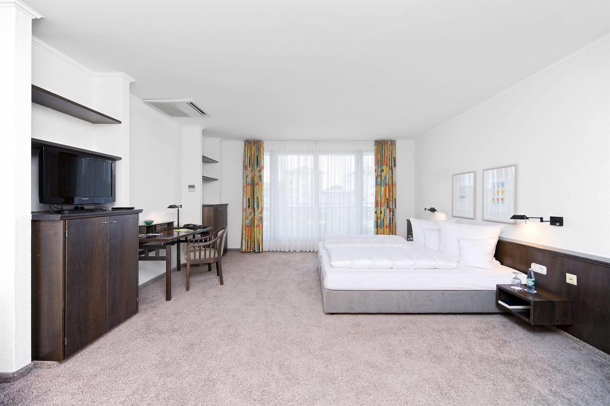 Hotel Herzogspark Herzogenaurach Eksteriør bilde